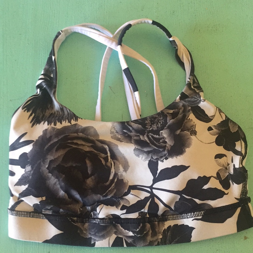 Rose patterned lululemon sports bra